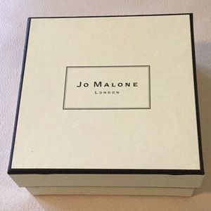 Jo Malone gift box